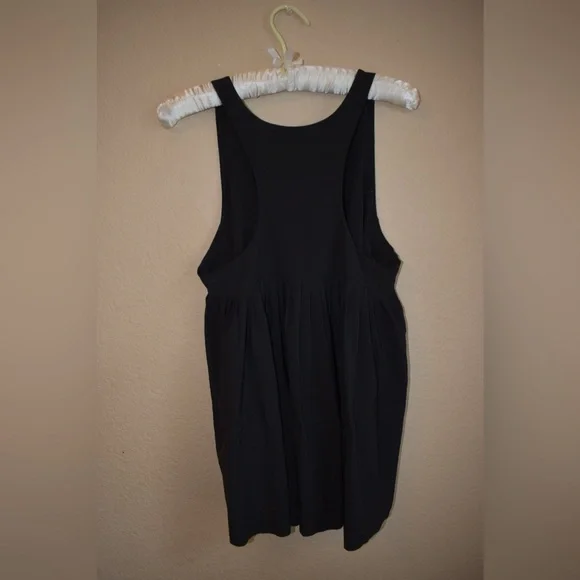 ATHLETA Swing Forward Pleated Tank, Black, L - Picture 12 of 12